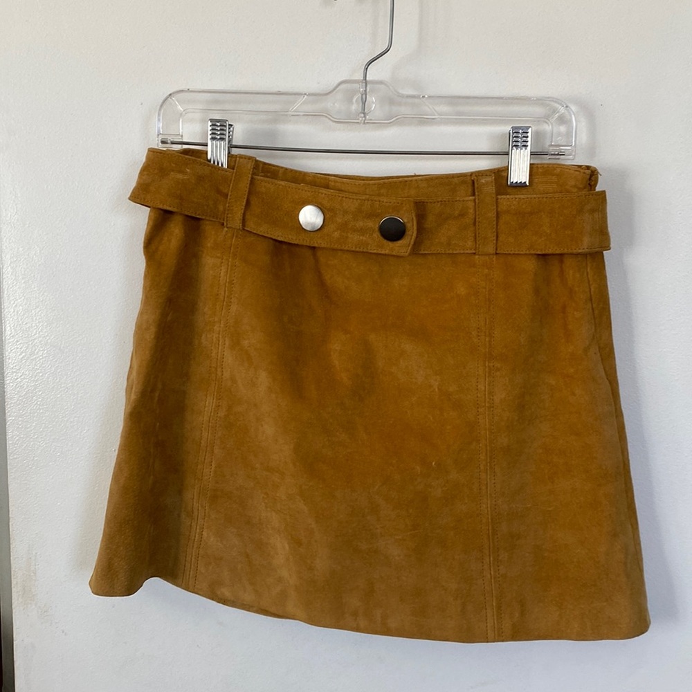 Zara suede mini skirt.
